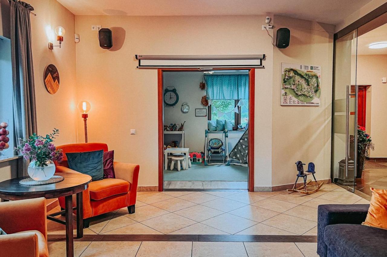 シュチルク Przystanek Gory Bed & Breakfast エクステリア 写真