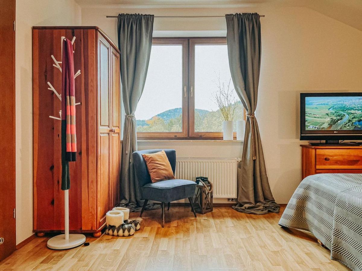 シュチルク Przystanek Gory Bed & Breakfast エクステリア 写真
